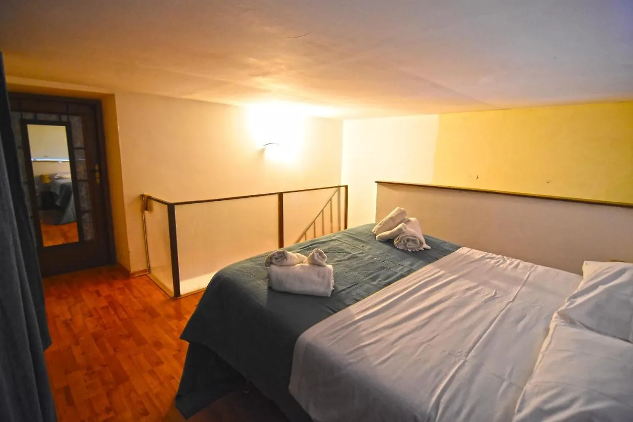 Apartment Appartamento Albatros Naples Italy