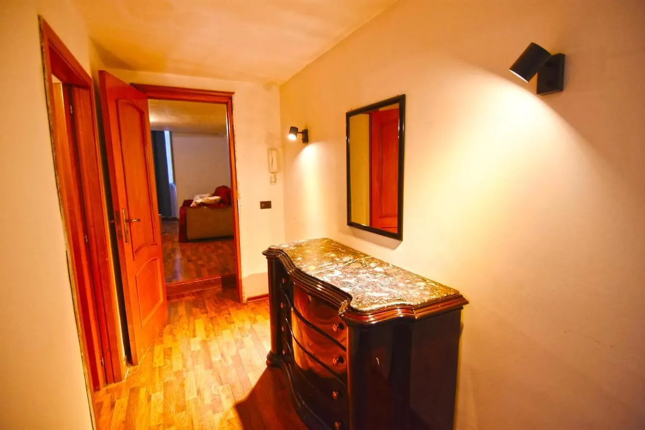 Apartment Appartamento Albatros Naples Italy